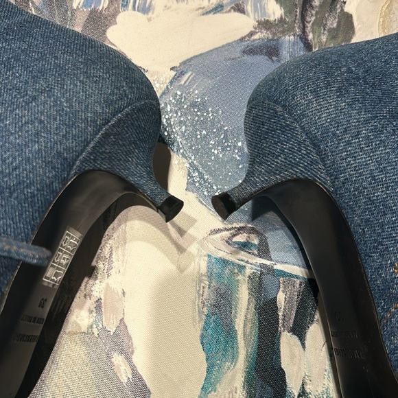 BALENCIAGA - Picture 12 of 16